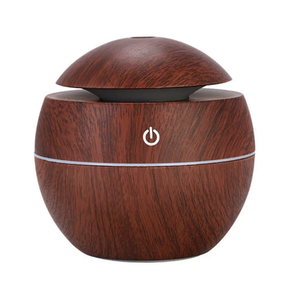 Mini nawilżacz powietrza USB w stylu drewna, ultradźwiękowy, z mgiełką, aromaterapią i kolorowym podświetleniem LED.