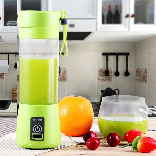 NOWOŚĆ! Mini przenośny blender USB z 6 ostrzami – do smoothie, soków i koktajli. Idealny w podróży.
